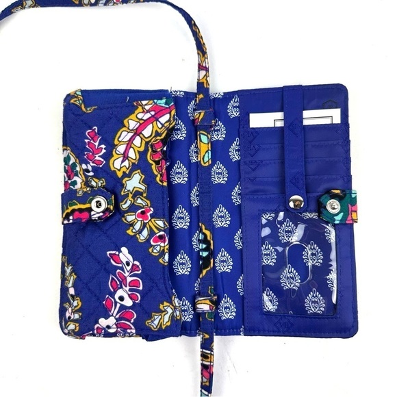 Vera Bradley All Together Crossbody Romantic Paisley Wallet Handbag RFID New - Picture 4 of 10
